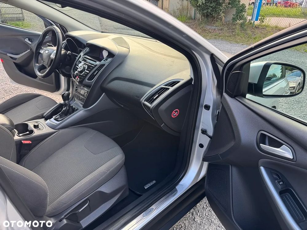 Ford Focus - 29