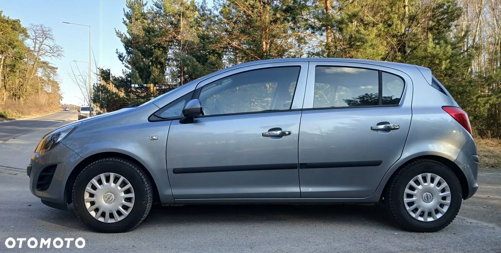 Opel Corsa 1.2 16V Enjoy - 2