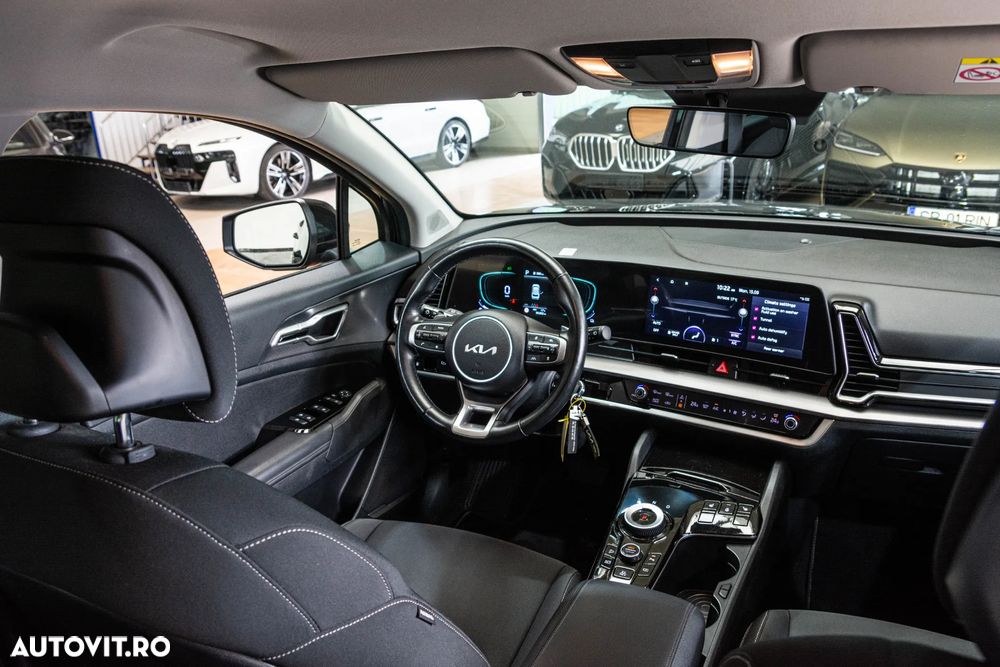 Kia Sportage 1.6 T-GDI PHEV 6AT 4x4 Business Line - 34