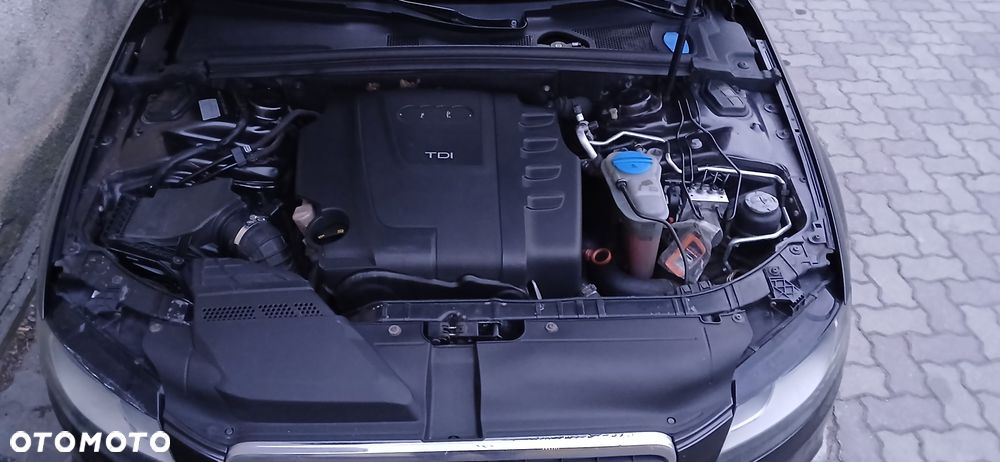 Audi A4 Avant 2.0 TDI Limited Edition - 13