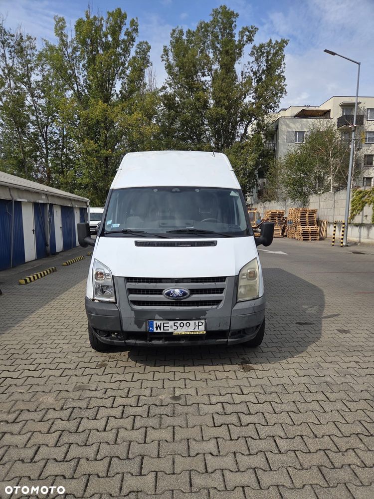 Ford Transit - 18