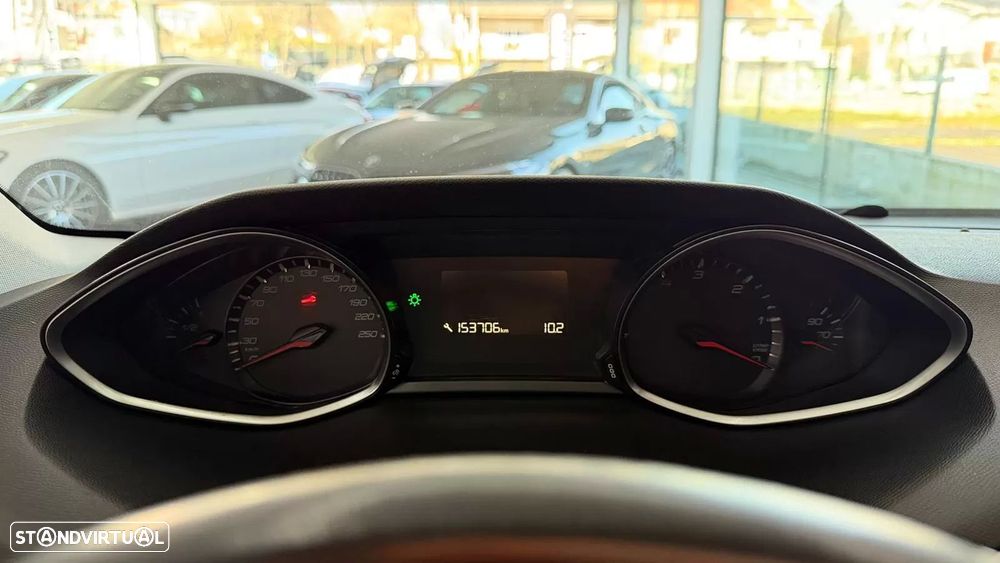 Peugeot 308 SW 1.5 BlueHDi Style - 29