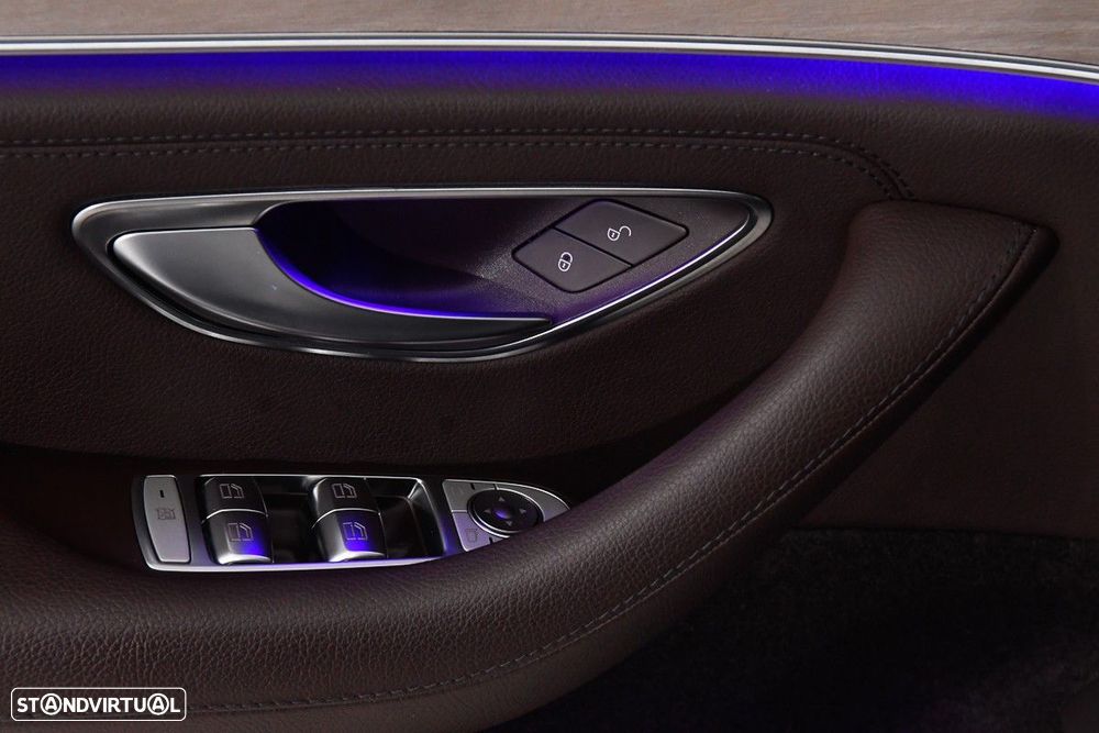 Mercedes-Benz CLS 350 d 4Matic AMG Line - 20