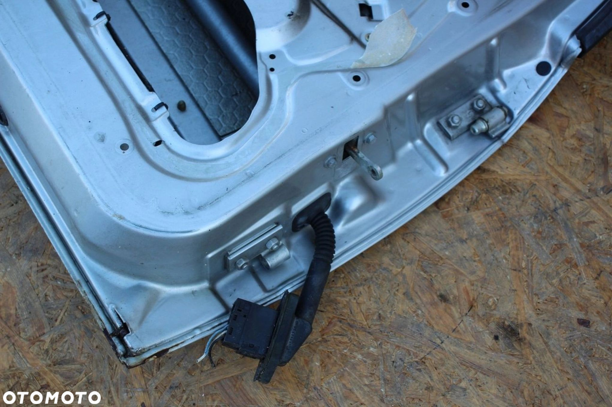Drzwi BMW 3 E36 LEWY TYŁ lewe tylne kompletne SEDAN - 5