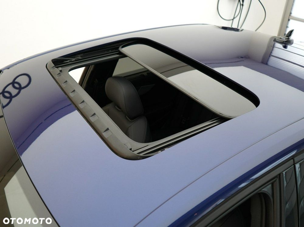 Audi A4 Limousine - 14