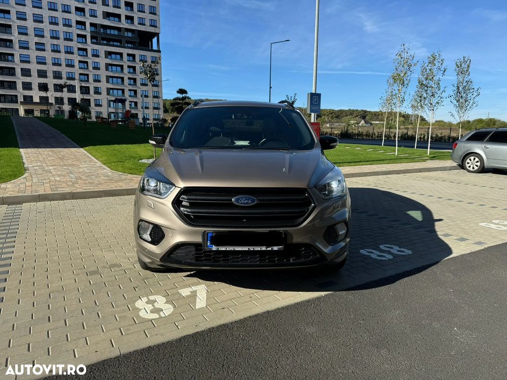 Ford Kuga 2.0 TDCi 4WD Powershift ST-Line - 1