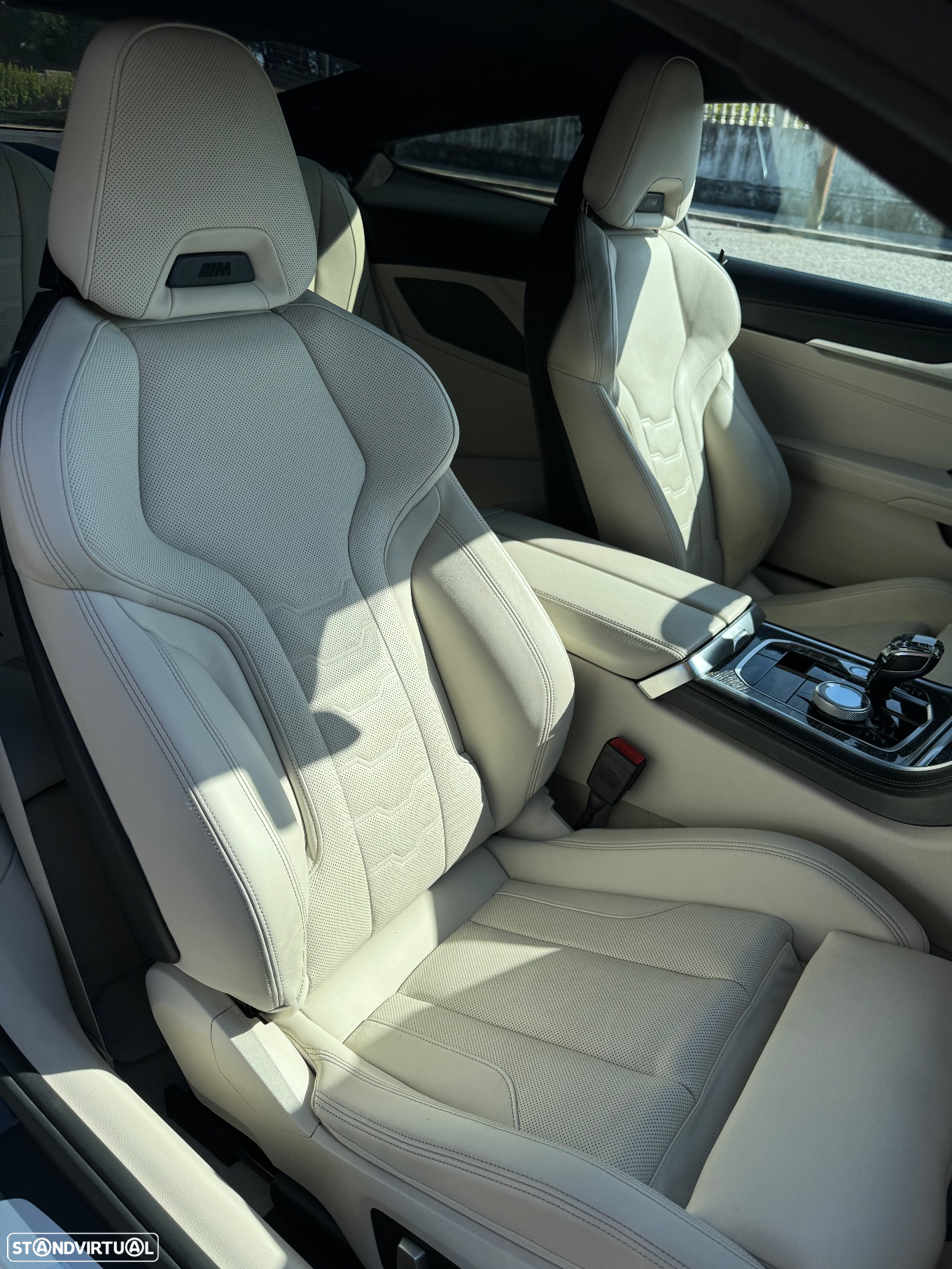 BMW M850i xDrive - 11