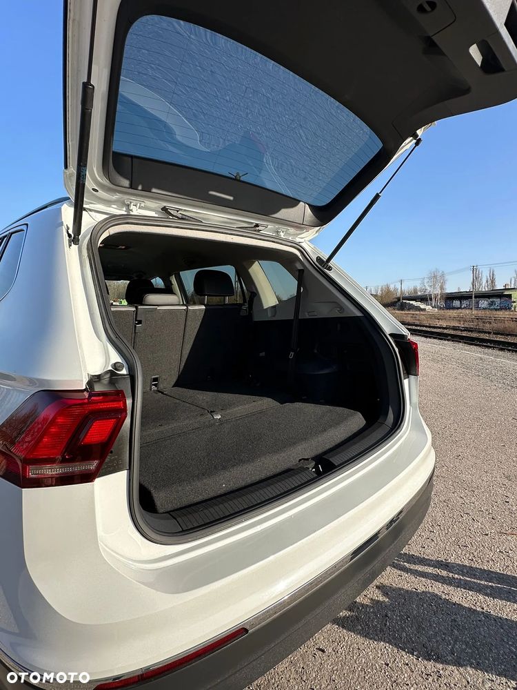 Volkswagen Tiguan - 13