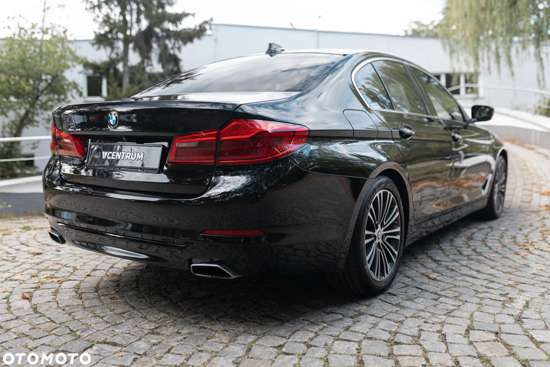 BMW Seria 5 540i GPF Sport Line sport - 8