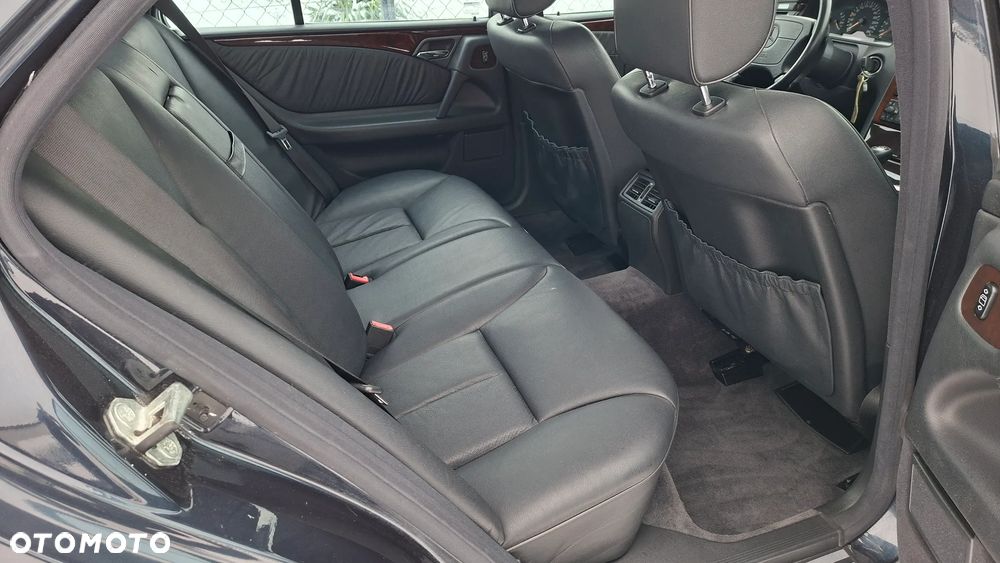 Mercedes-Benz Klasa E 430 Avantgarde - 12