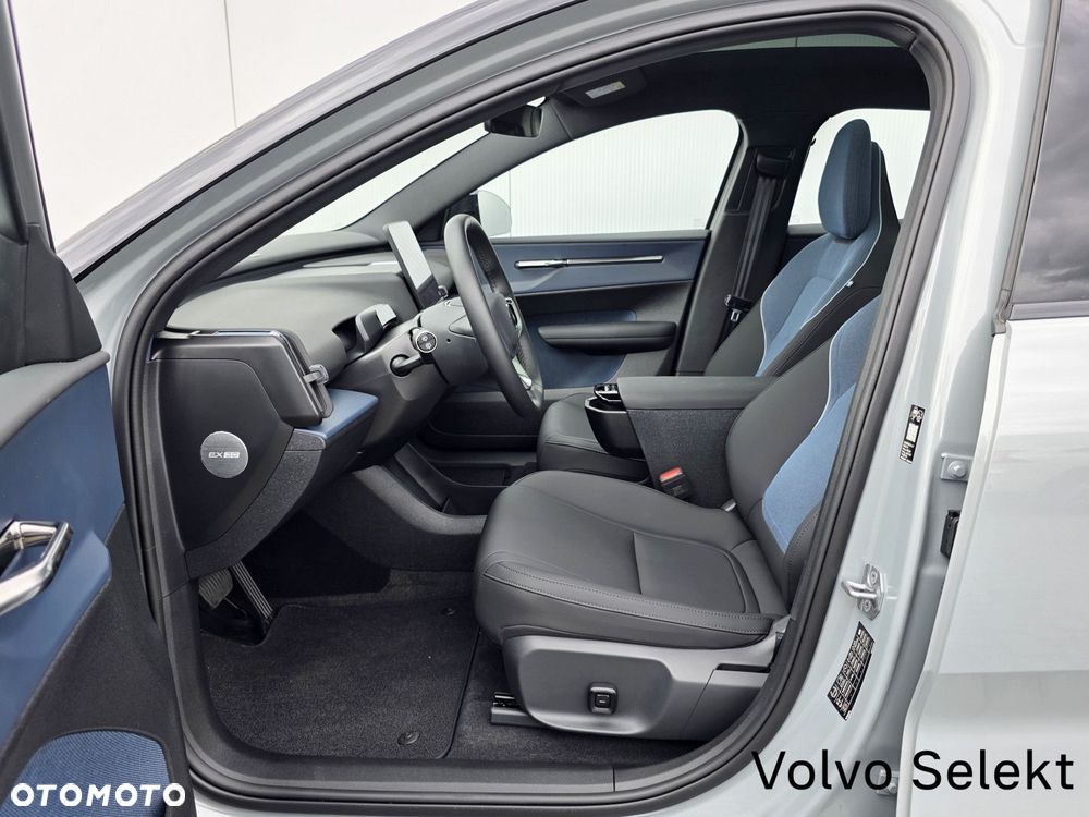 Volvo EX30 - 12