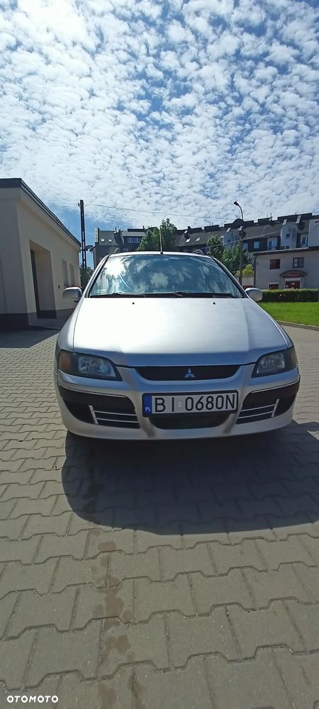 Mitsubishi Space Star 1.6 Comfort - 2