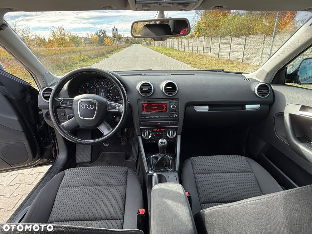 Audi A3 Sportback - 8