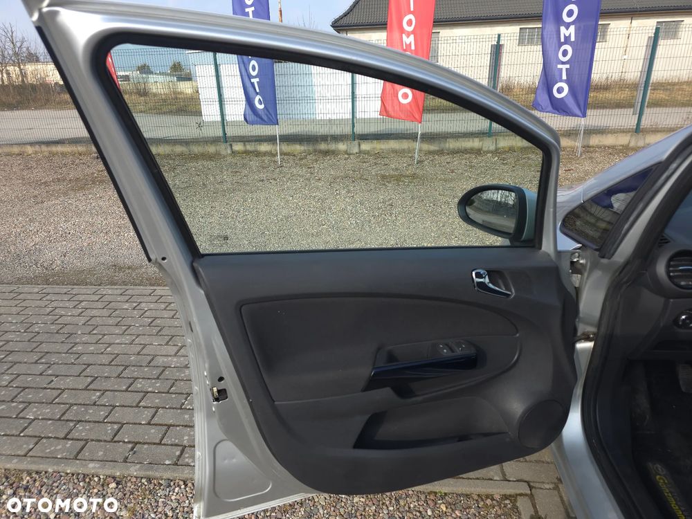 Opel Corsa 1.4 16V Edition - 15