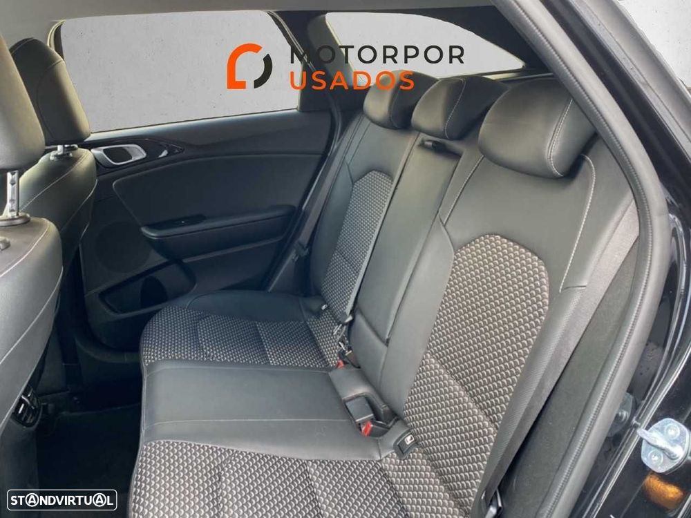 Kia Ceed 1.0 T-GDI Drive - 10