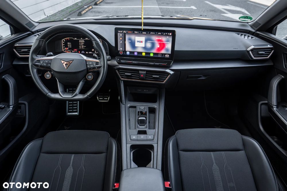 Cupra Leon Sportstourer 2.0 TSI DSG VZ - 17
