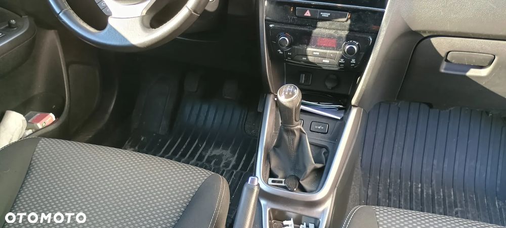 Suzuki Vitara 1.0 Boosterjet Premium 2WD - 8