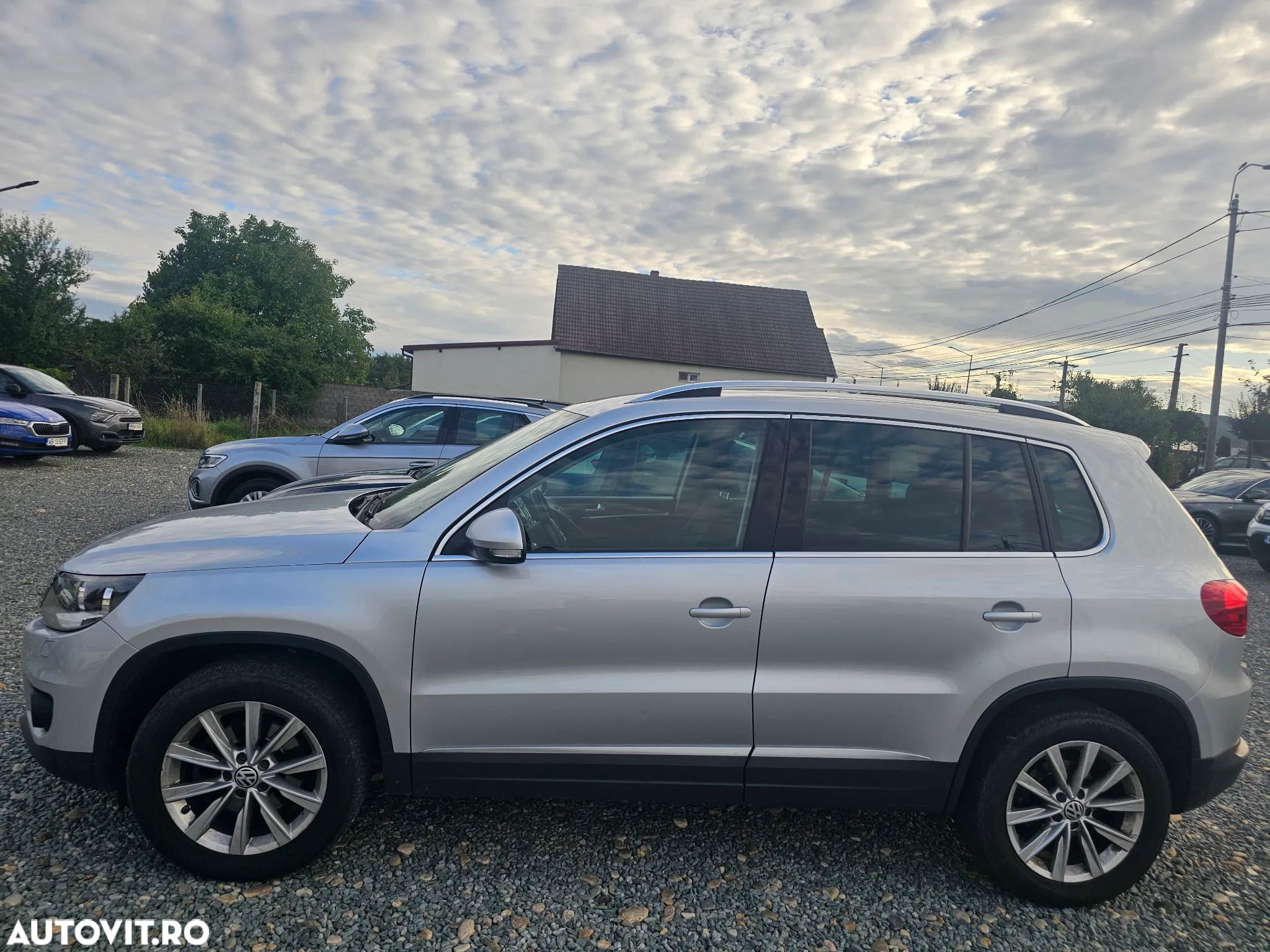 Volkswagen Tiguan 2.0 TDI 4Motion DSG Sport & Style - 1