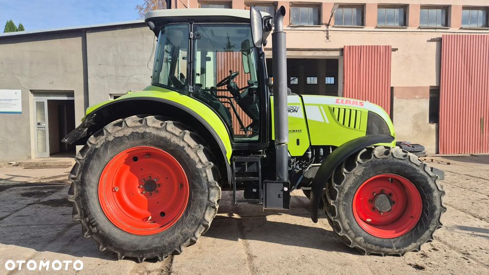Claas Arion 620C - 4