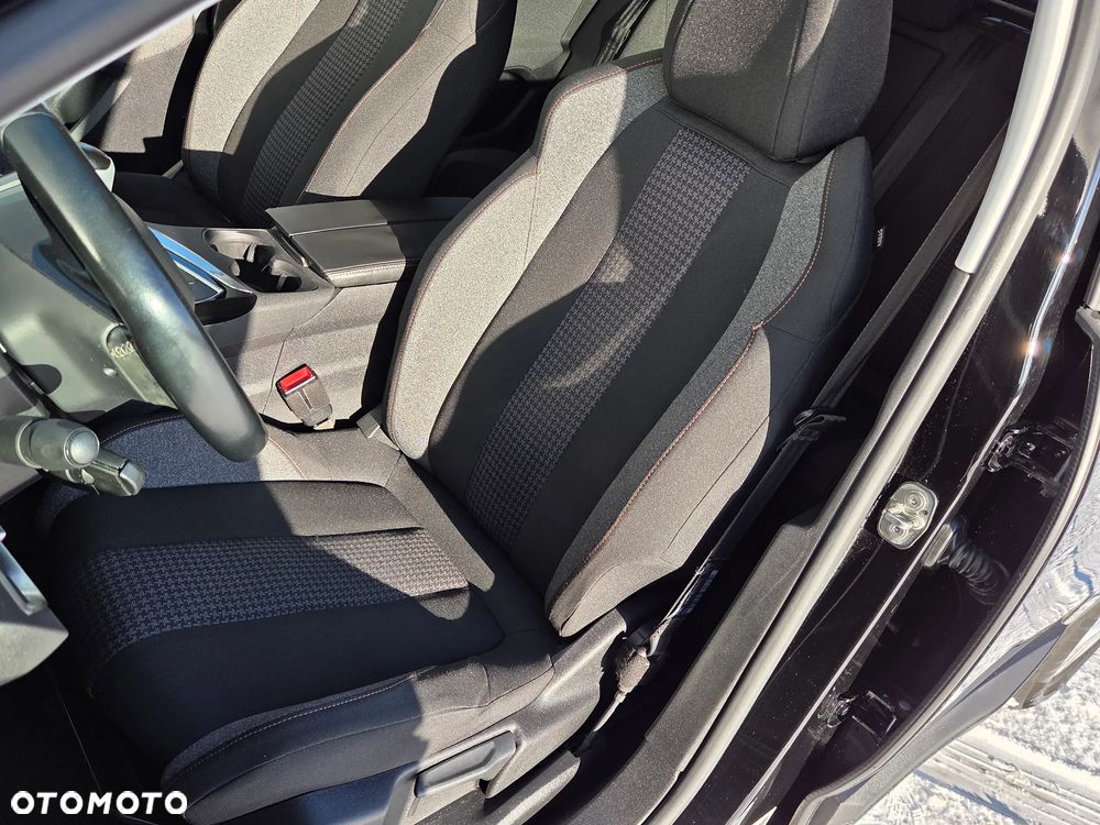 Peugeot 3008 BlueHDi 120 Stop & Start Allure - 29