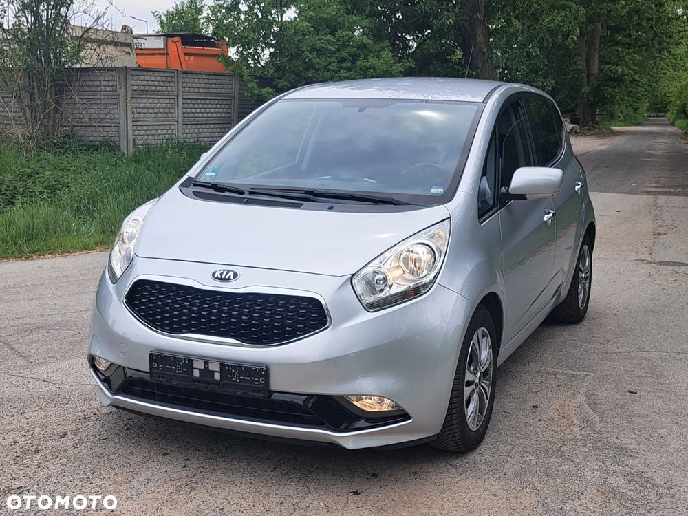 Kia Venga 1.6 CVVT Automatik Fifa World Cup Edition - 1