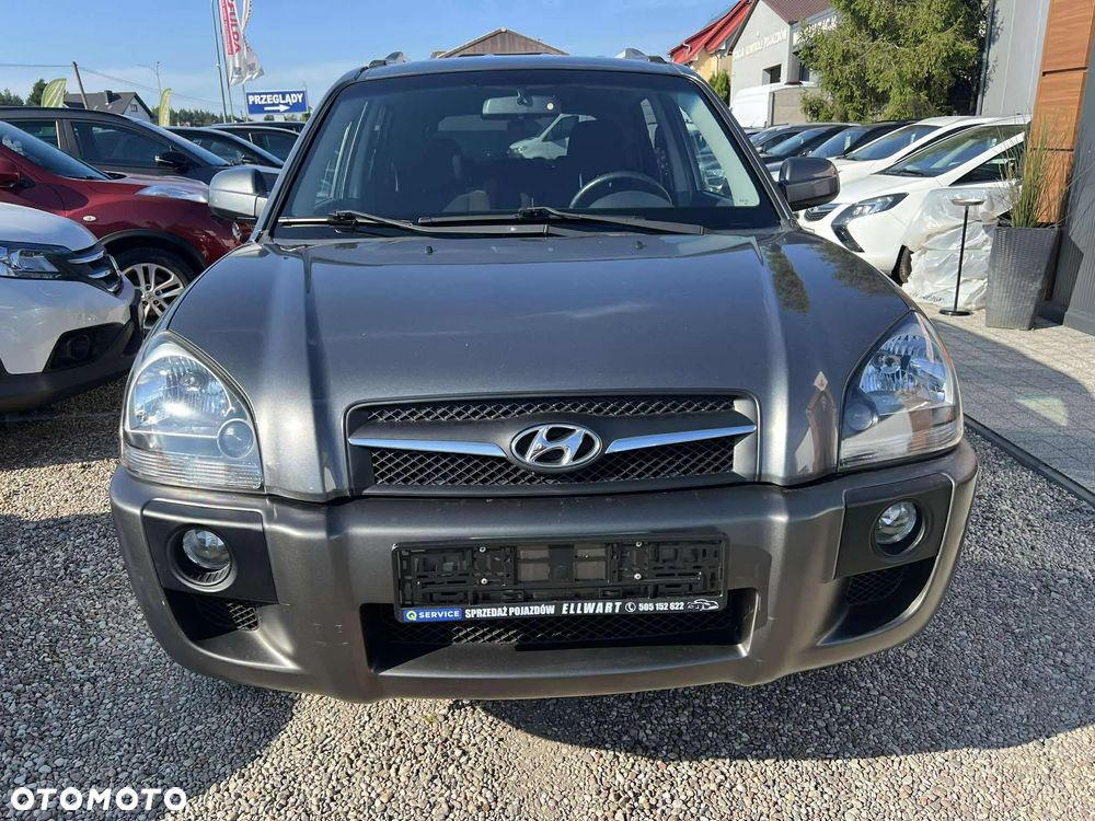 Hyundai Tucson 2.0 2WD GLS Style - 7