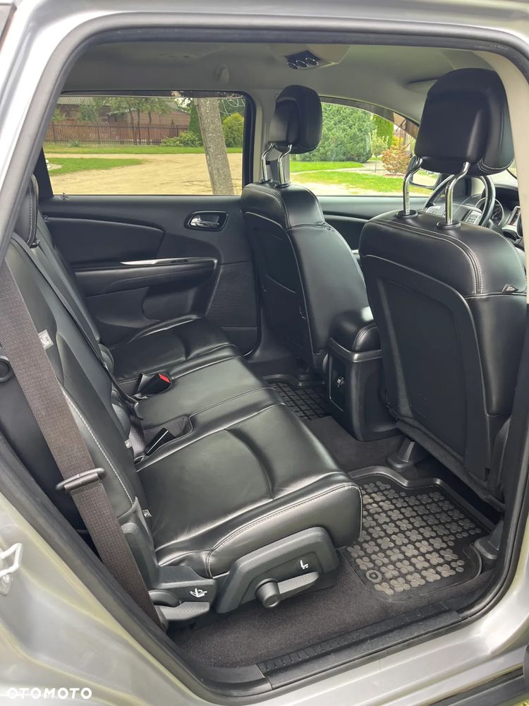 Dodge Journey - 13