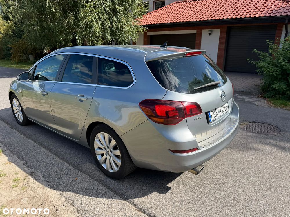 Opel Astra - 9