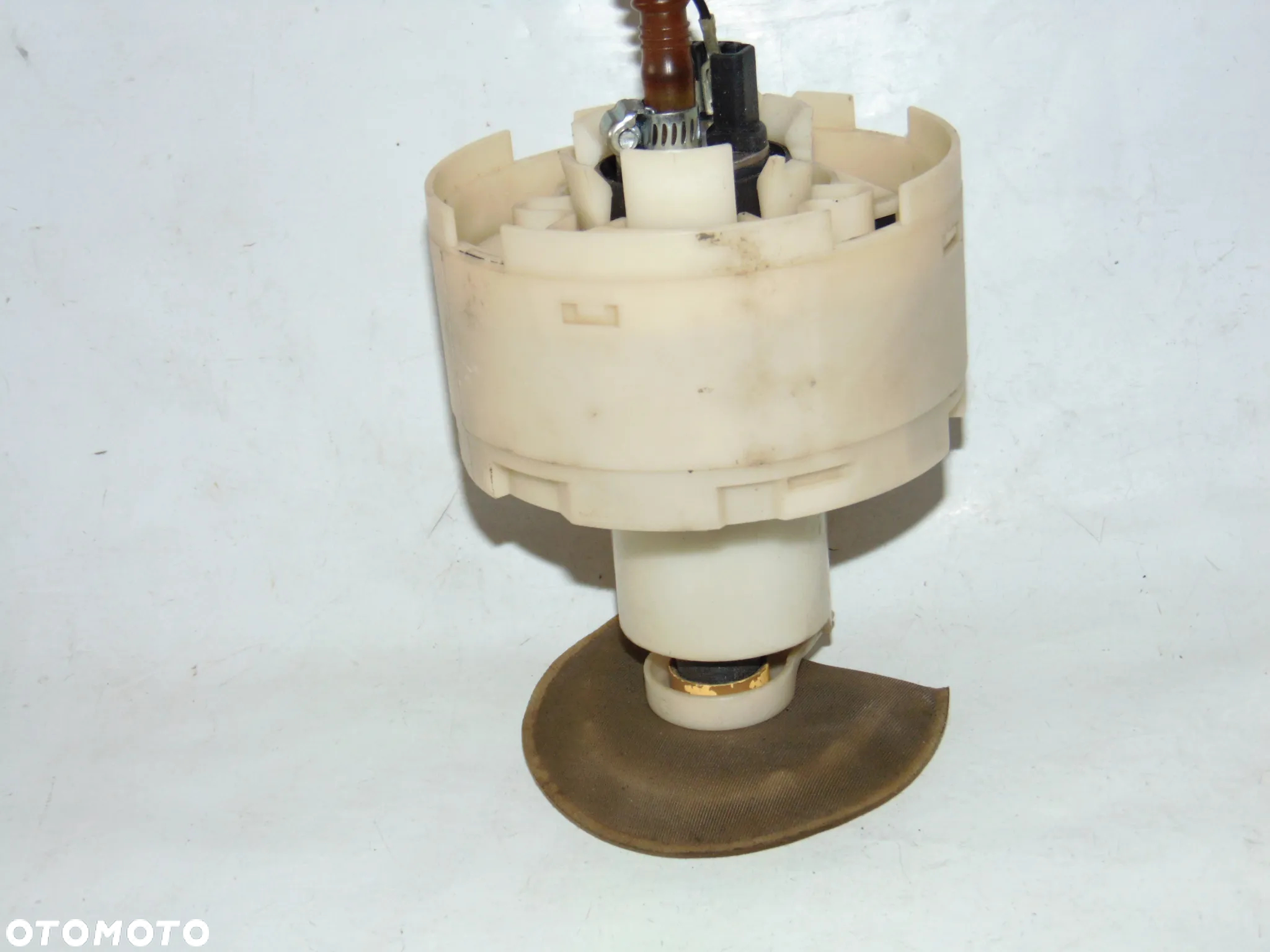 Pompa paliwa 8E0906087D VW Volkswagen Passat B5 benzyna 1.6 1.8 - 8