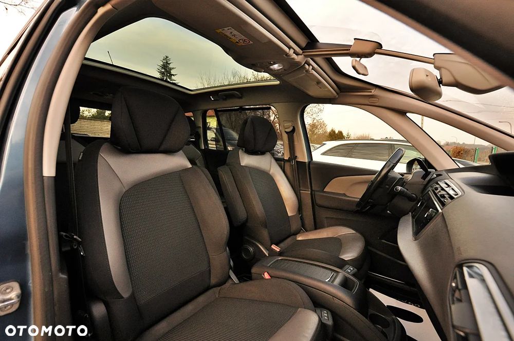 Citroën C4 Grand Picasso 1.6 e-HDi Exclusive ETG6 - 29