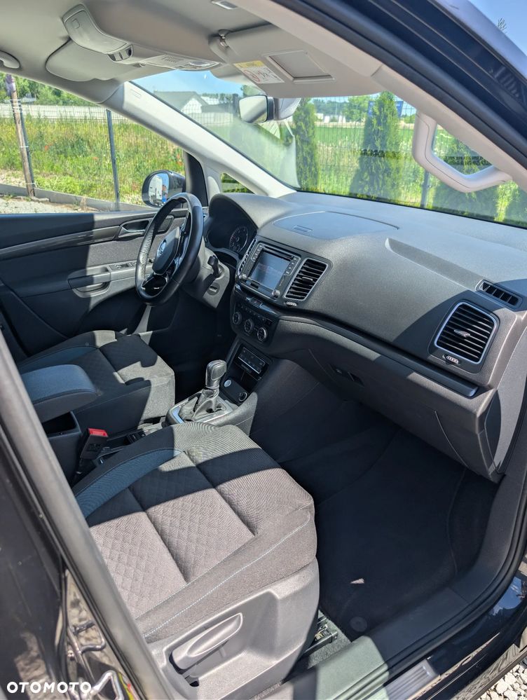 Volkswagen Sharan 2.0 TDI DSG 4MOTION IQ.DRIVE - 28