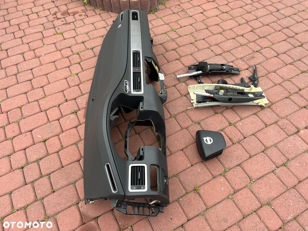 DESKA KONSOLA KOKPIT PODUSZKA PASY VOLVO XC70 V70 S80 II - 12