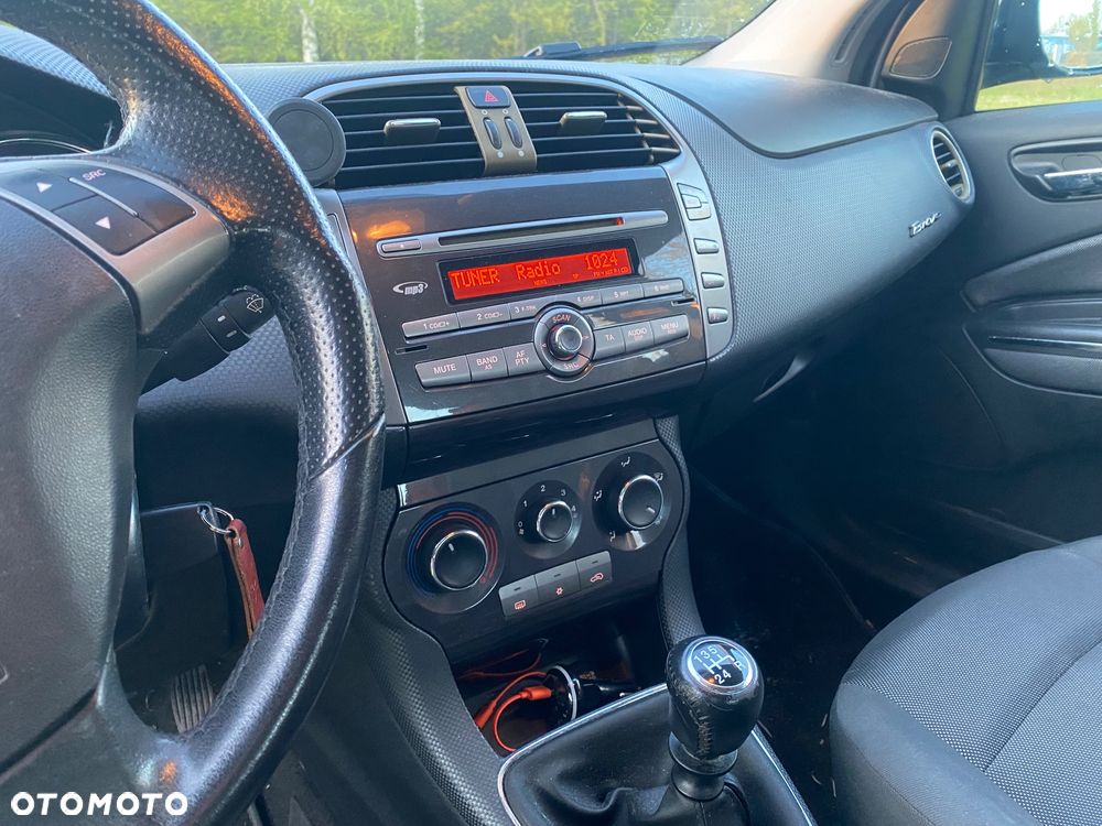 Fiat Bravo 1.9 Multijet Active - 10