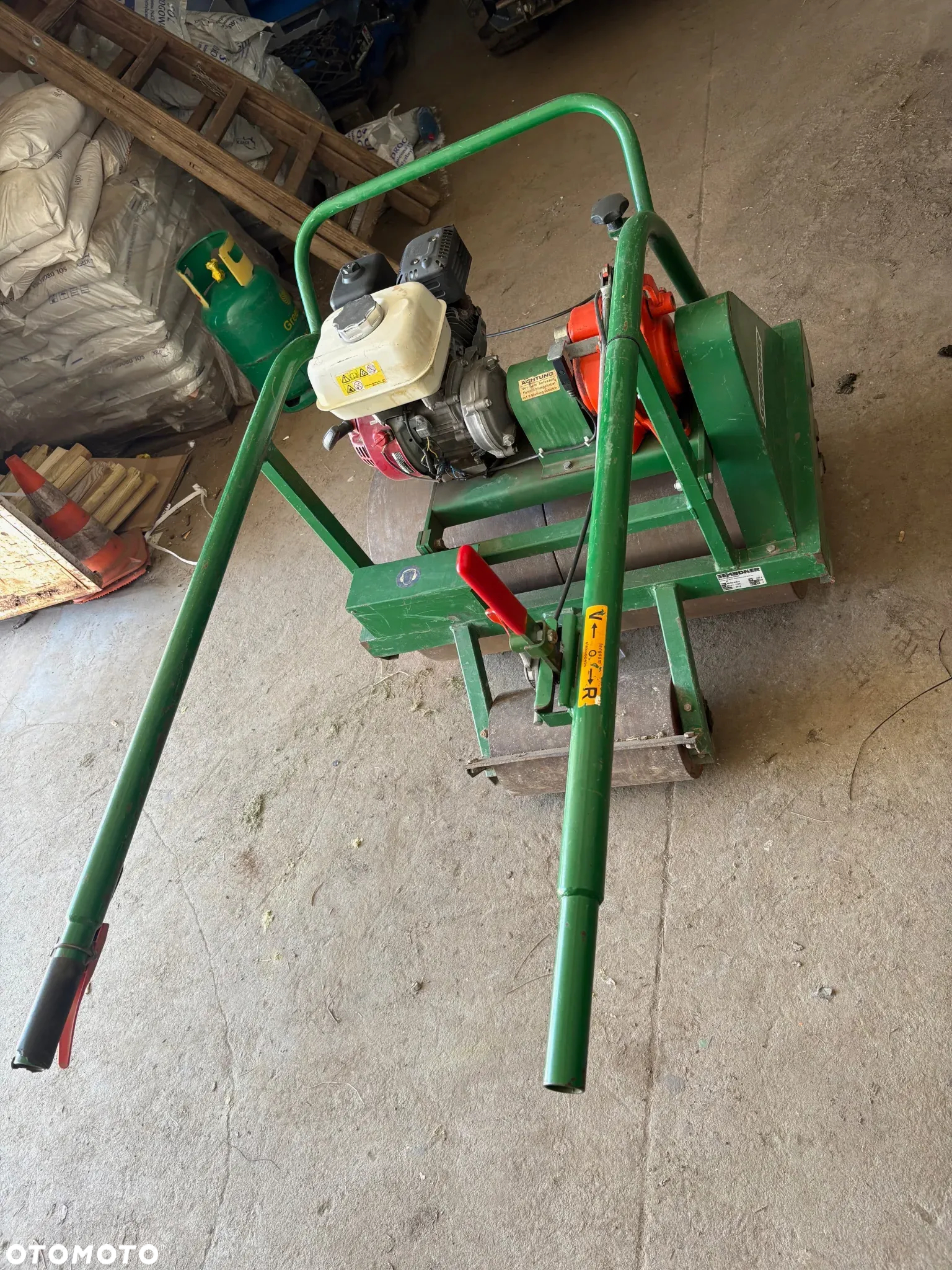 Inny Walec Ogrodowy Spalinowy SEMBDNER KM2 - 3