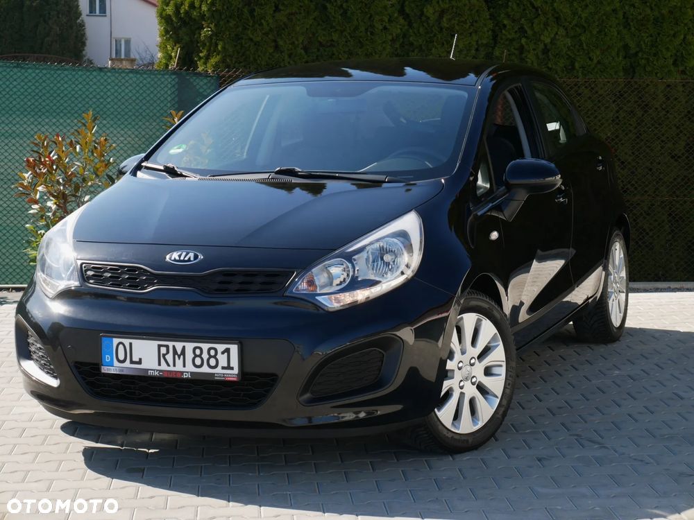 Kia Rio - 1