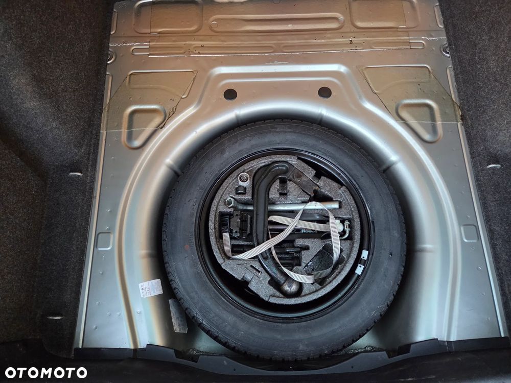 Skoda Octavia 2.0 TDI DPF 4x4 Scout - 34