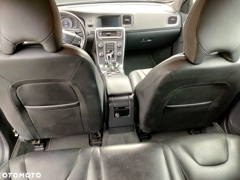 Volvo V60 - 33