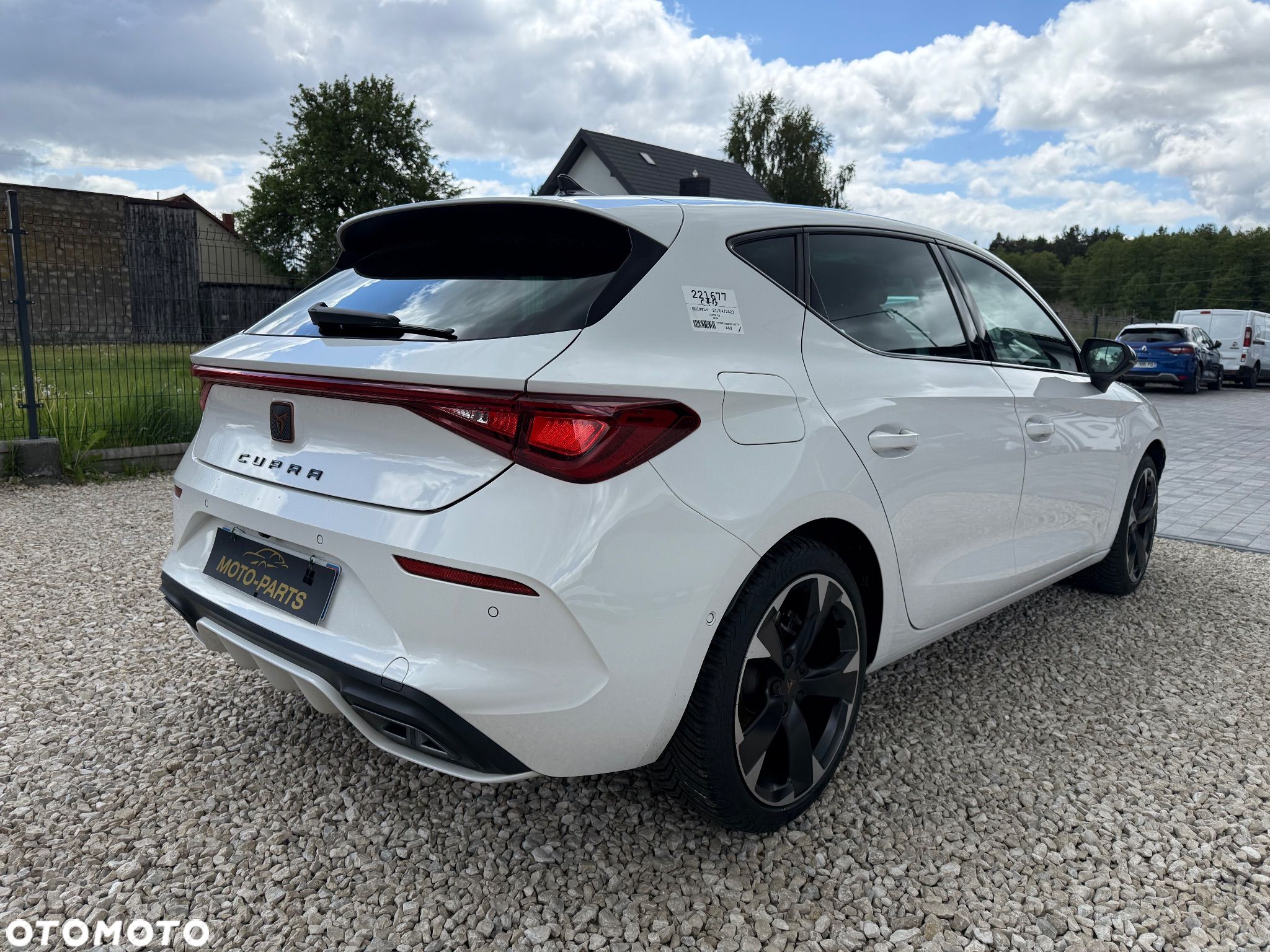 Cupra Leon 1.5 eTSI mHEV DSG - 1