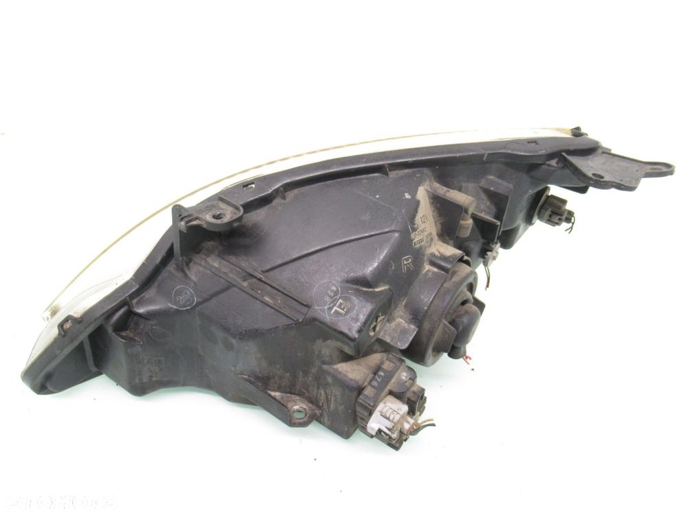 LAMPA PRAWA PRZEDNIA SUZUKI LIANA - 7