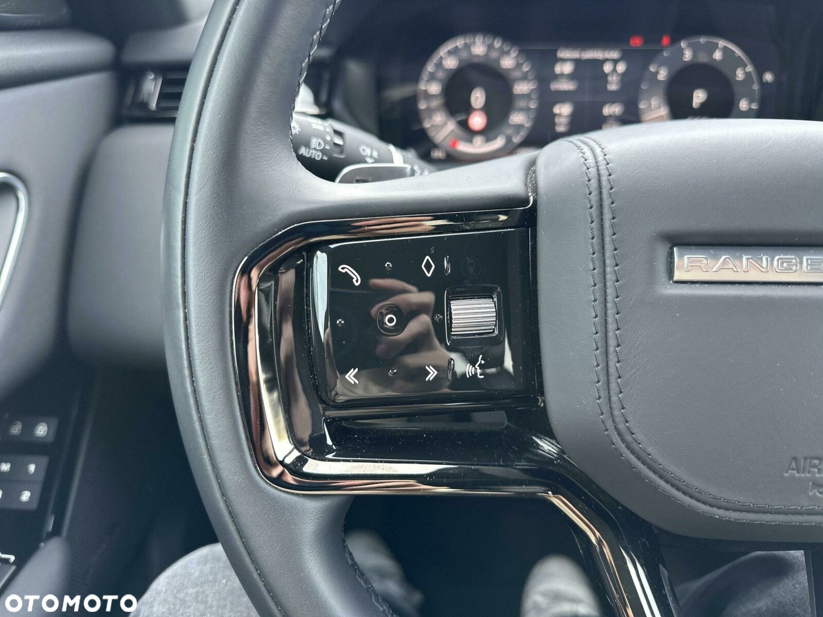 Land Rover Range Rover Velar - 16
