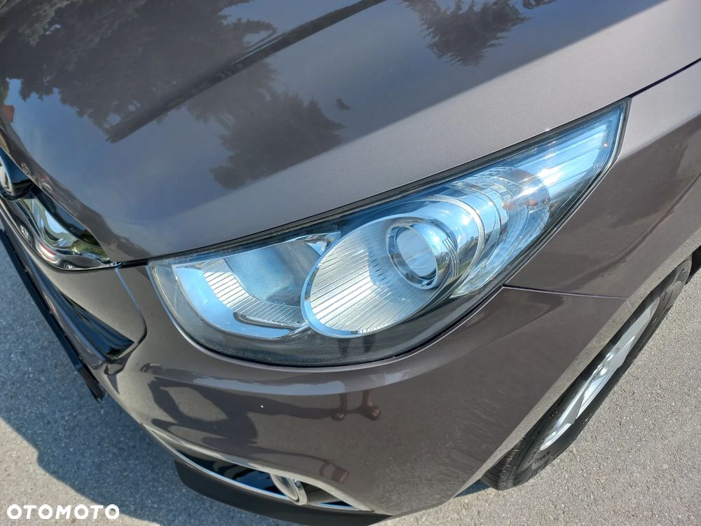 Hyundai ix35 2.0 CRDi 4WD Premium - 4
