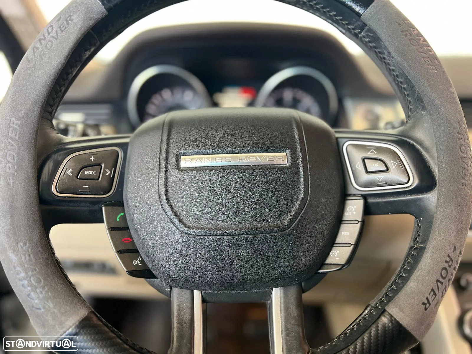 Land Rover Range Rover Evoque 2.2 DW12C Prestige - 17