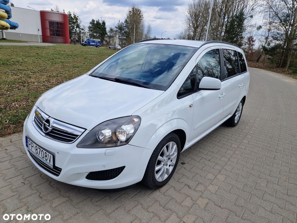 Opel Zafira 1.8 Edition 111 Jahre - 9