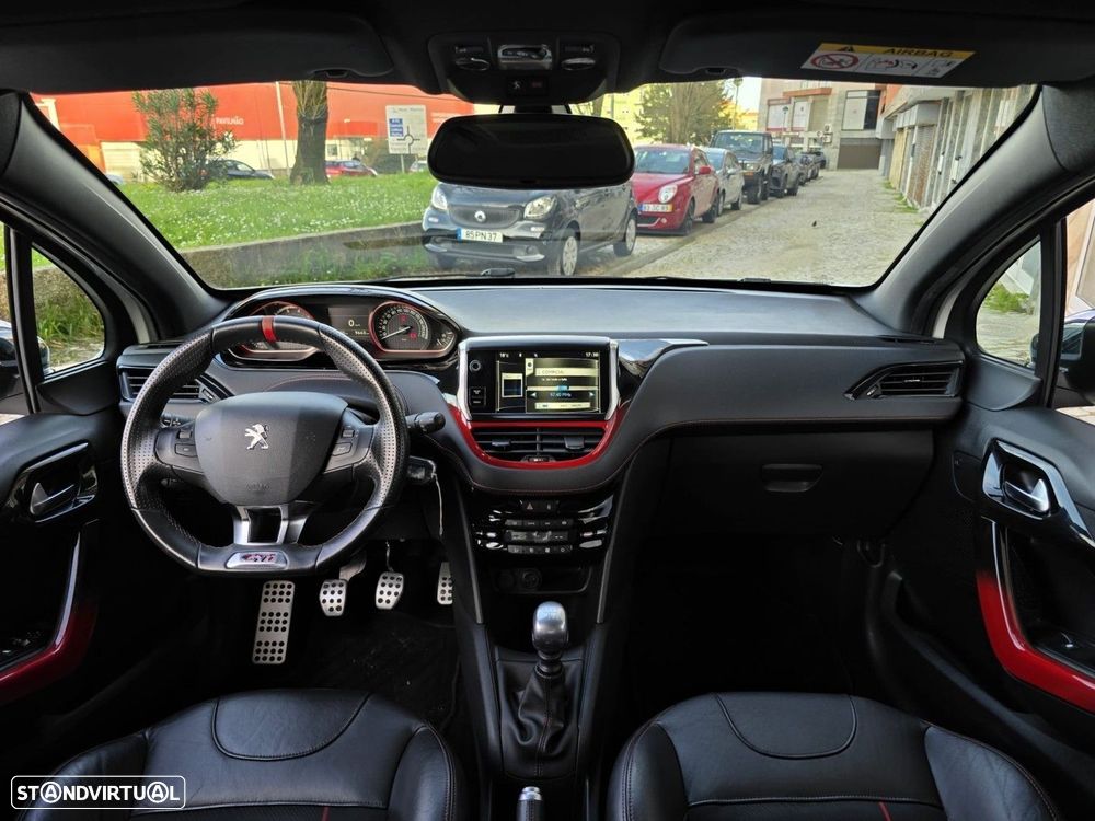 Peugeot 208 1.6 THP GTi - 5