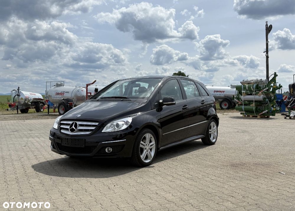 Mercedes-Benz Inny - 2