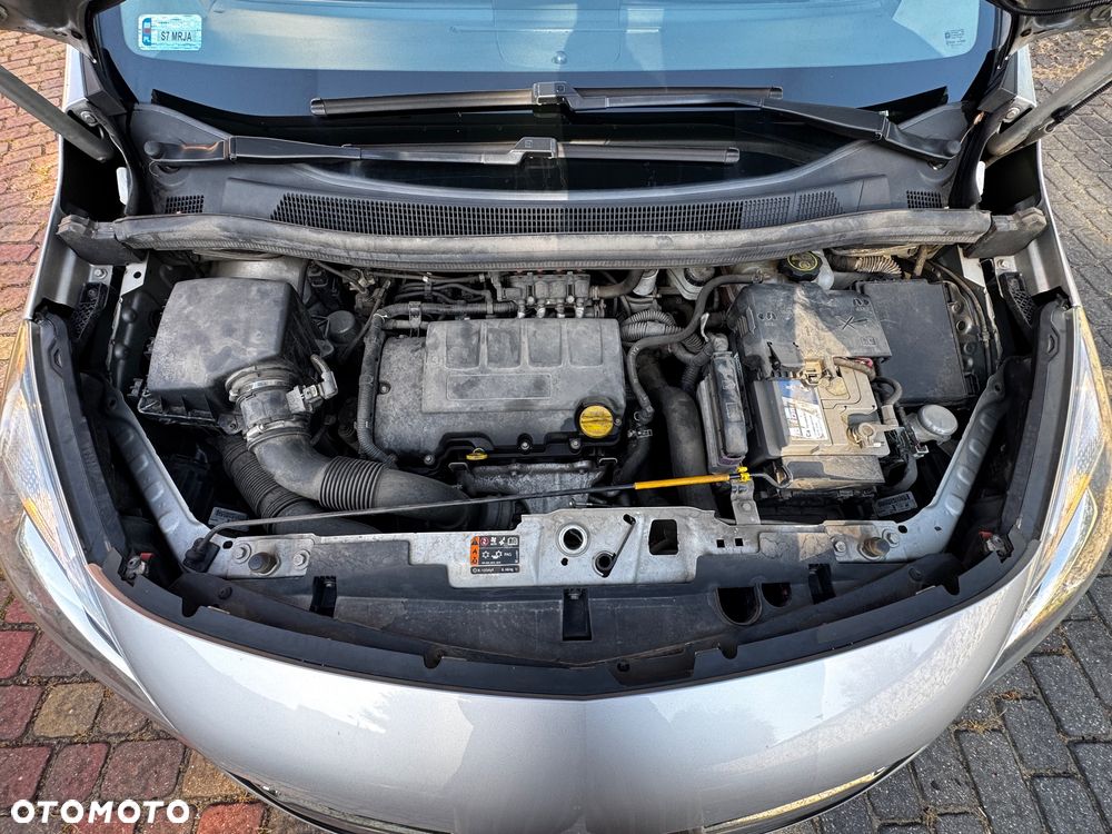 Opel Meriva 1.4 T Cosmo - 30