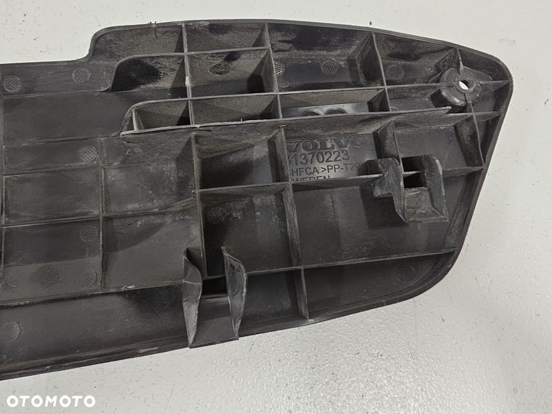 VOLVO V40 2 II KIEROWNICA POWIETRZA ŁAPACZ WLOT 31370223 - 10