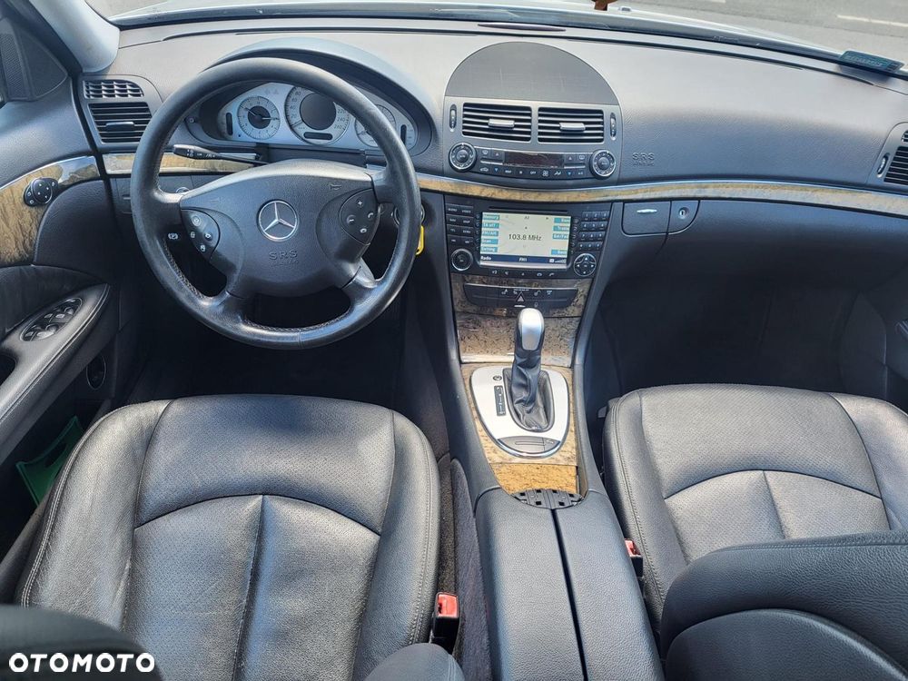 Mercedes-Benz Klasa E 320 CDI 4-Matic T Avantgarde - 12