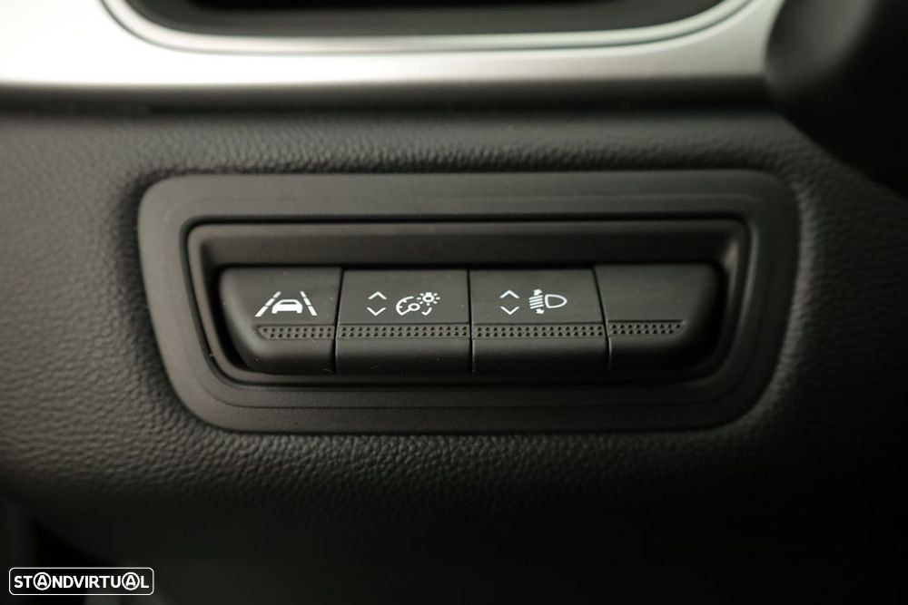 Renault Captur 1.0 TCe Techno Bi-Fuel - 19