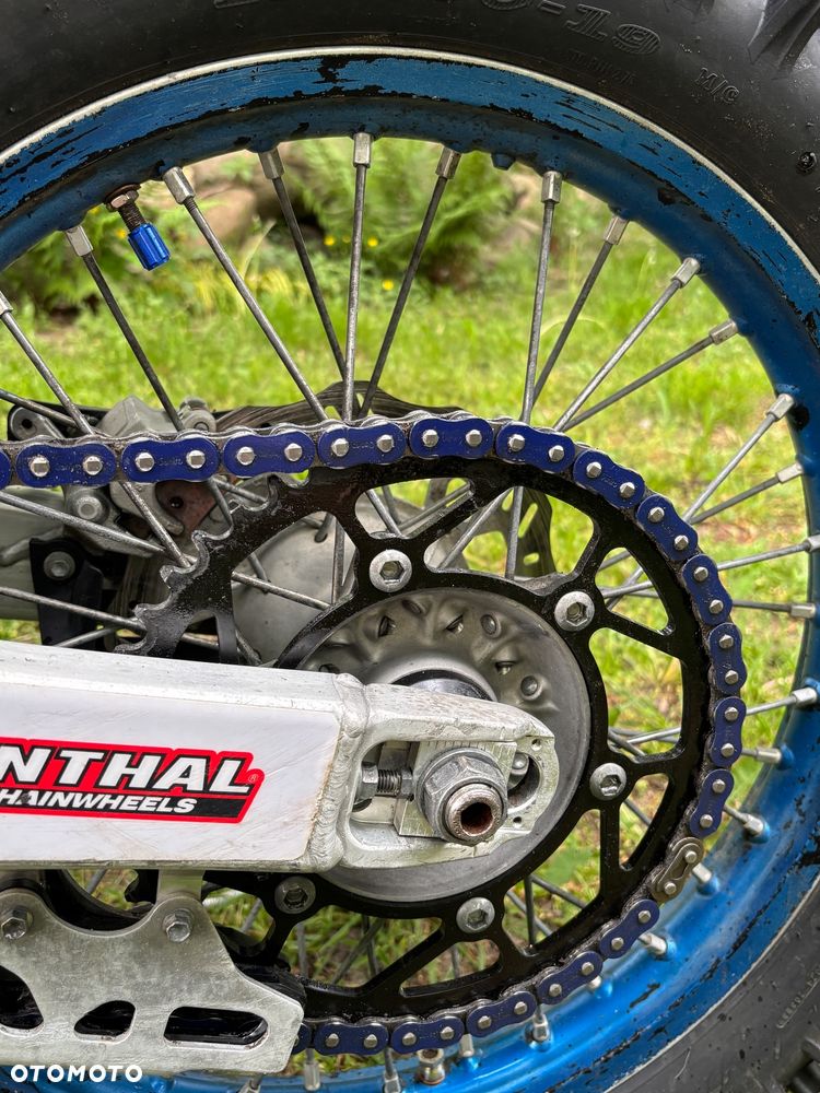 Yamaha YZ - 4
